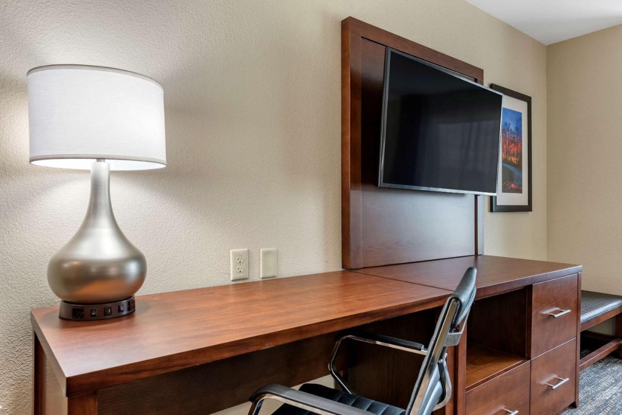 Comfort Suites Dry Ridge Buitenkant foto