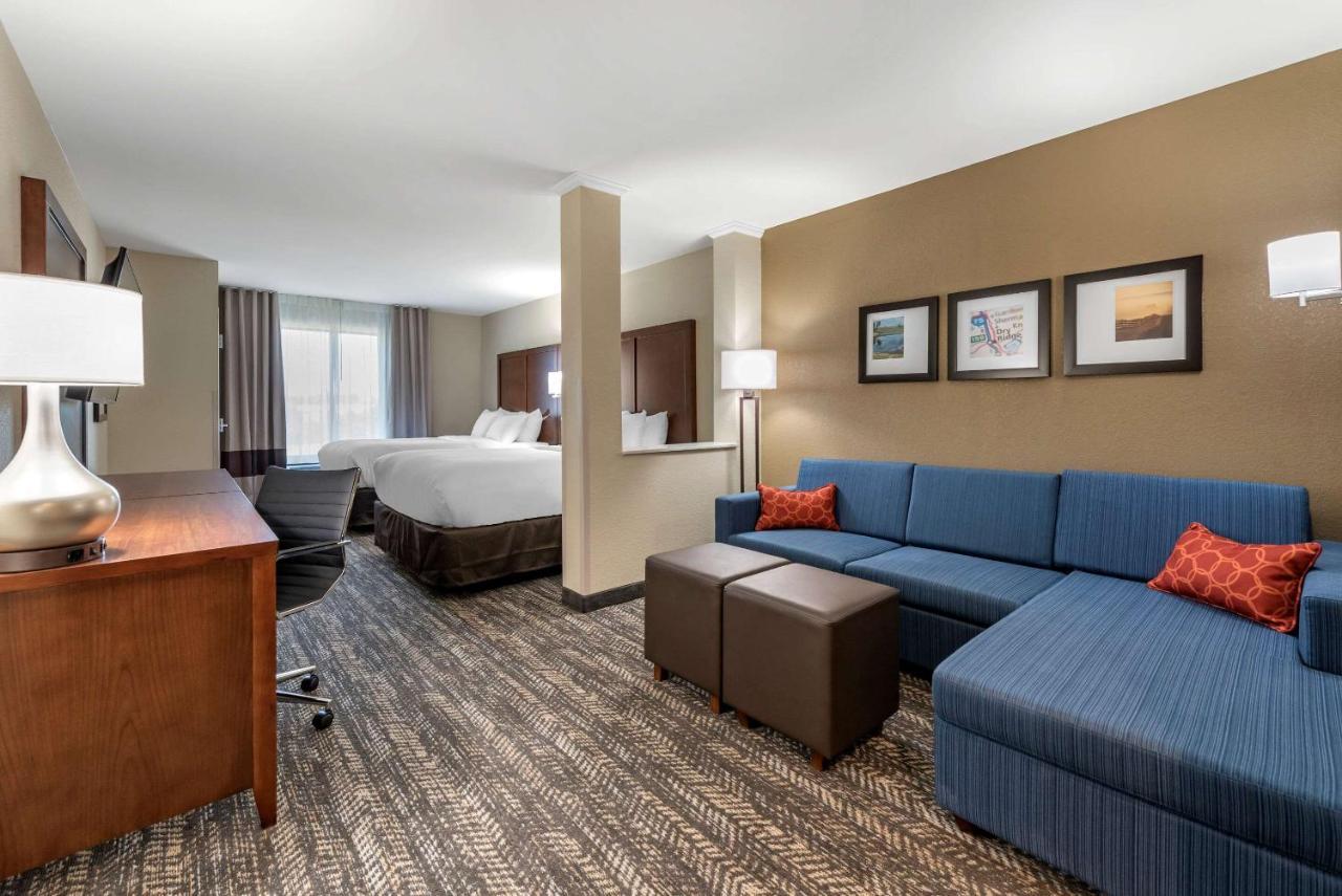 Comfort Suites Dry Ridge Buitenkant foto